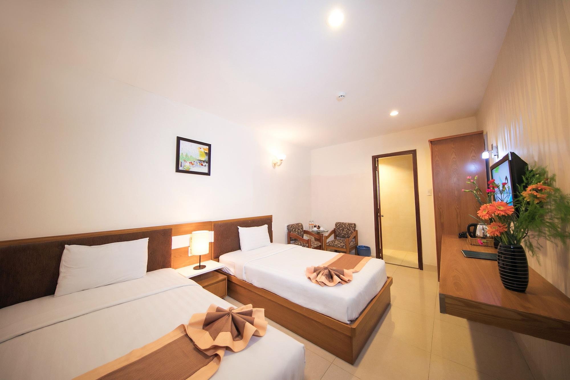 Valentine Hotel Saigon - Bui Vien Street Ho Chi Minh-staden Exteriör bild