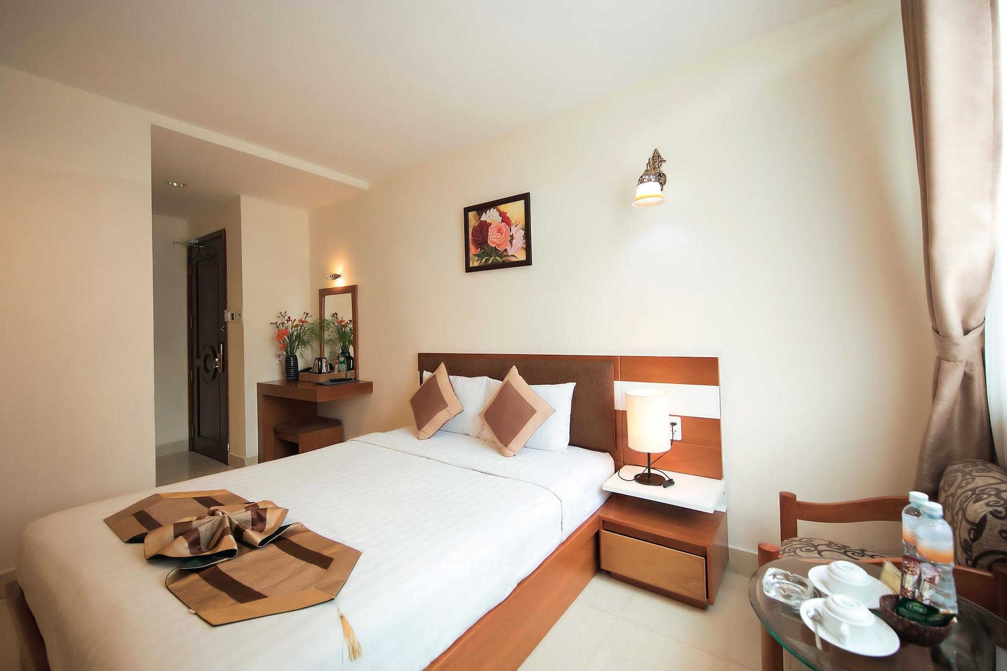 Valentine Hotel Saigon - Bui Vien Street Ho Chi Minh-staden Exteriör bild