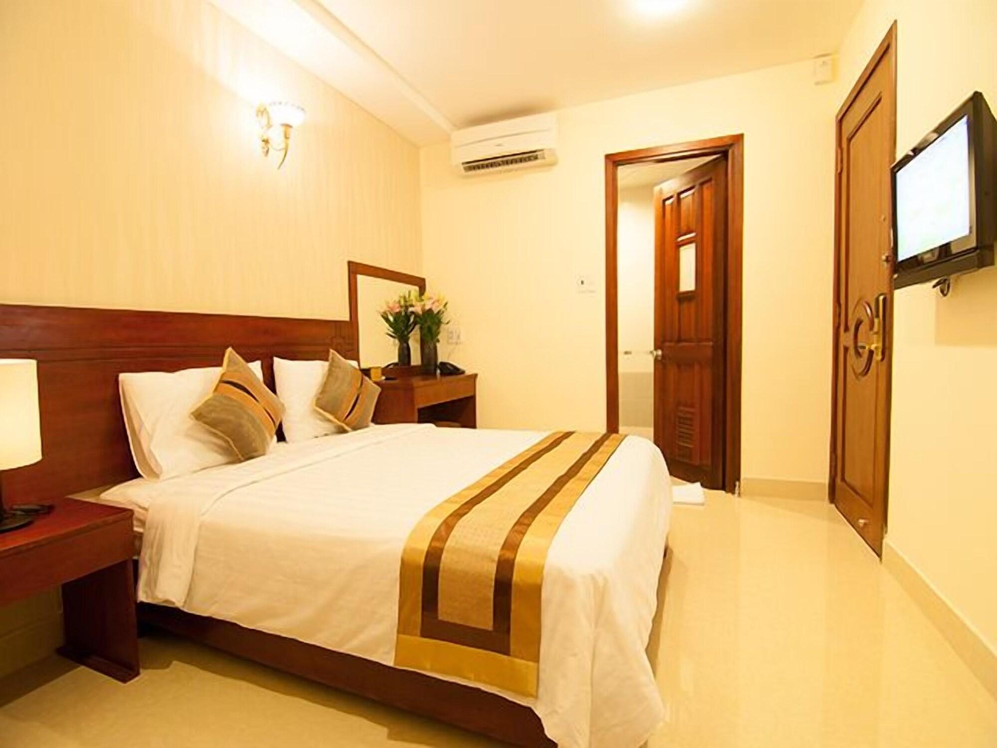 Valentine Hotel Saigon - Bui Vien Street Ho Chi Minh-staden Exteriör bild
