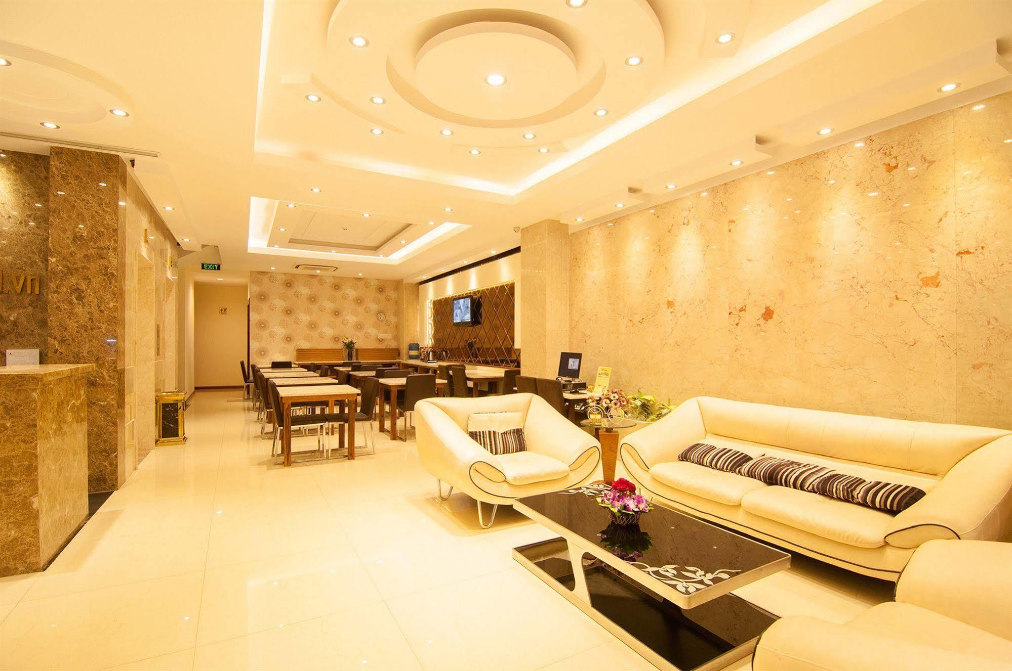 Valentine Hotel Saigon - Bui Vien Street Ho Chi Minh-staden Exteriör bild