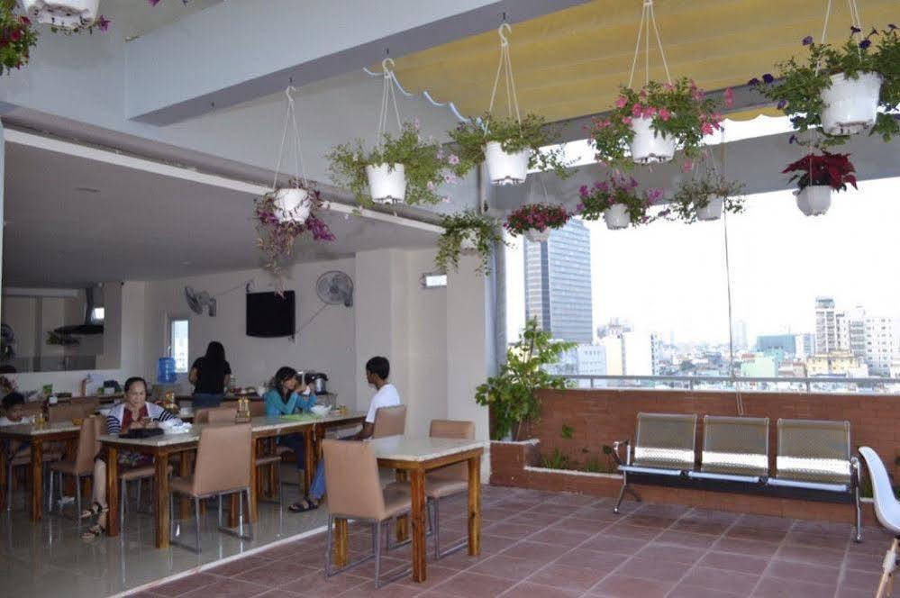 Valentine Hotel Saigon - Bui Vien Street Ho Chi Minh-staden Exteriör bild