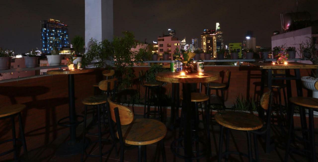 Valentine Hotel Saigon - Bui Vien Street Ho Chi Minh-staden Exteriör bild